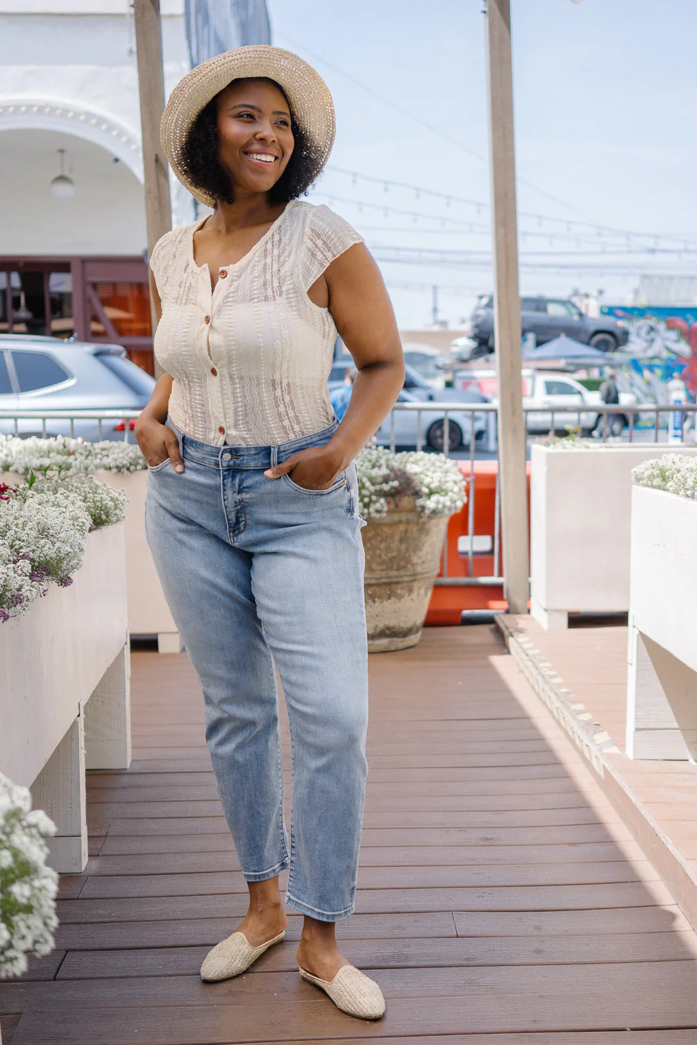 Stacy Vintage Vibes Slim Jeans with a Pocket Perk - PLUS