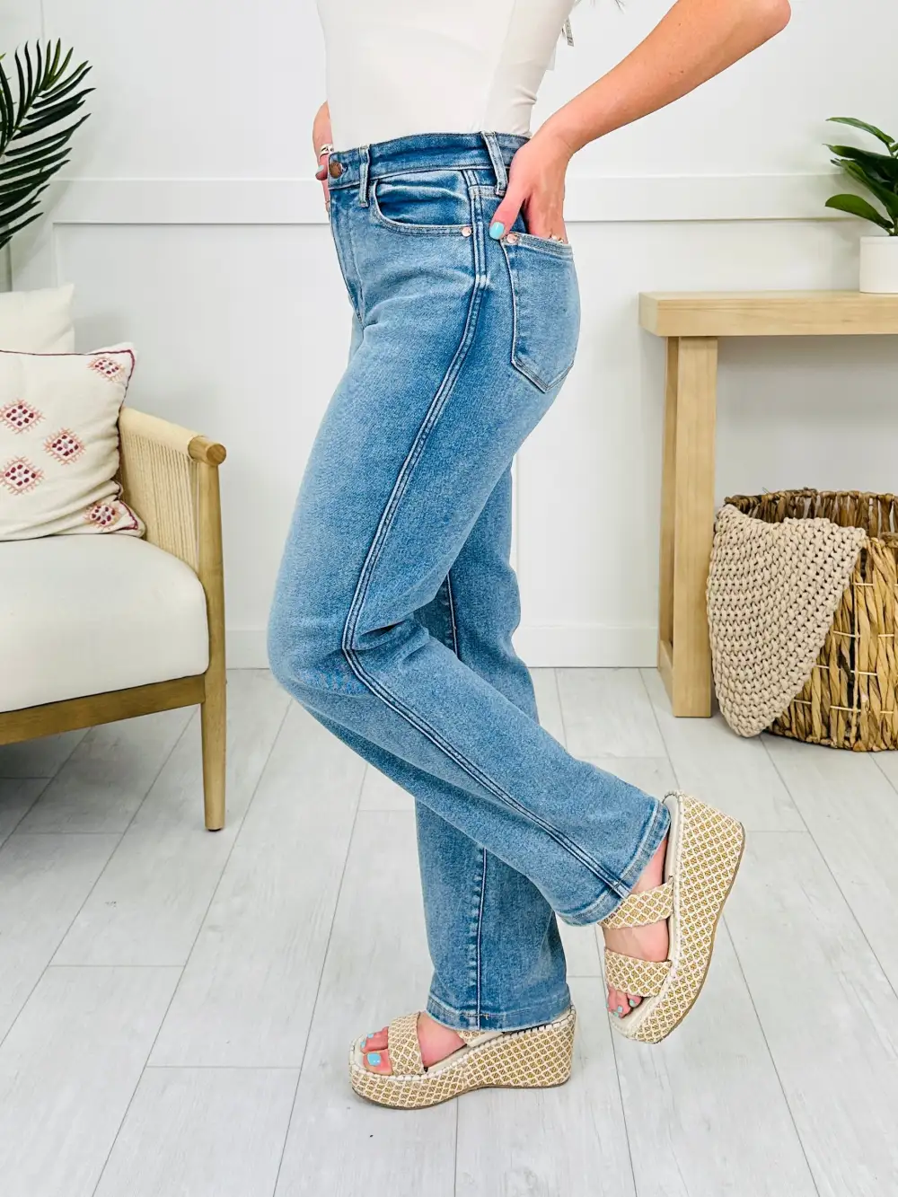 Judy Blue Don't Be Late Straight Leg Jeans