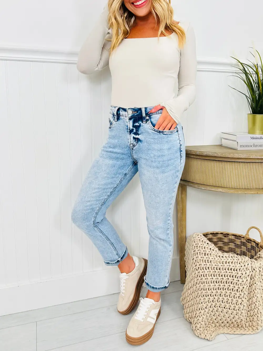 Take My Advice Tummy Control MOCO Exclusive Straight Jeans