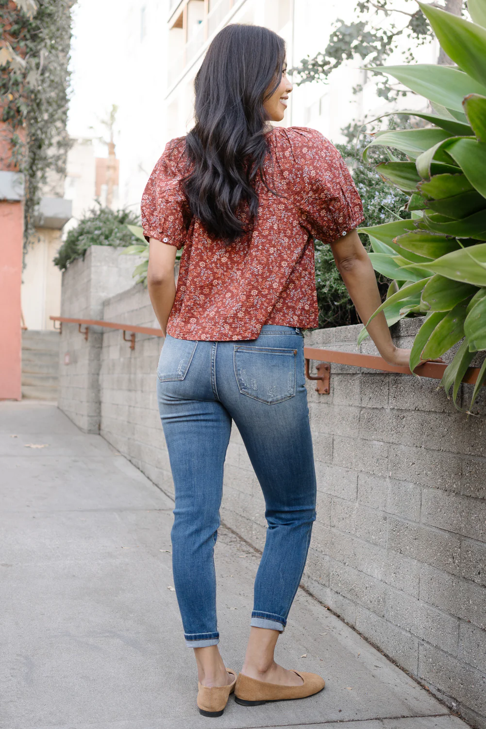 Farrah Mid-Rise Relaxed Fit Distressed Jeans