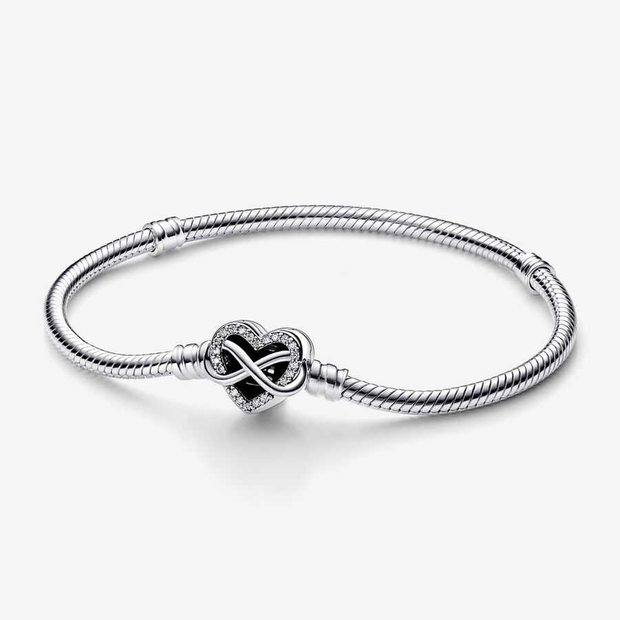 Moments Sparkling Infinity Heart Clasp Snake Chain Bracelet