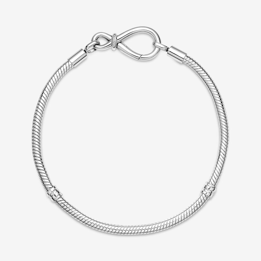 Moments Infinity Knot Snake Chain Bracelet