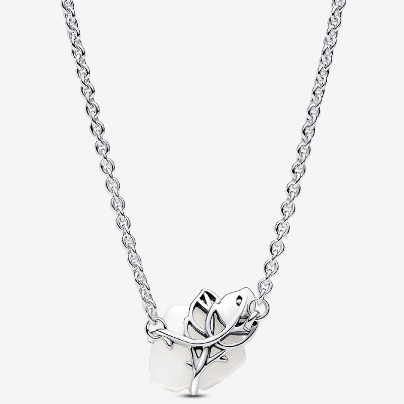White Rose in Bloom Collier Necklace